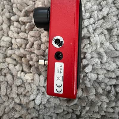 MXR M102 Dyna Comp 1995 - Present - Red image 6