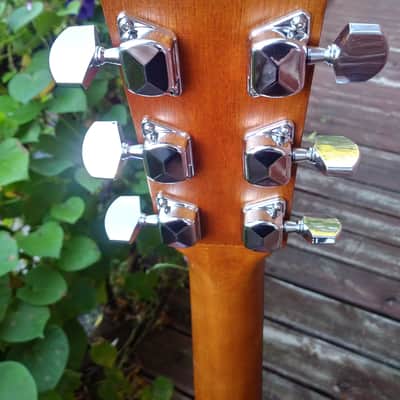 Yamaha F35 full size guitar with  gig bag, strap, capo, picks, strings, winder. image 7