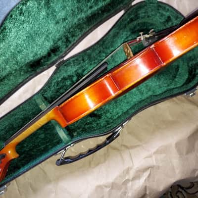 Suzuki Model 220 size 1/4 violin, Japan, 1986, with case (Bow needs replace hair) image 15