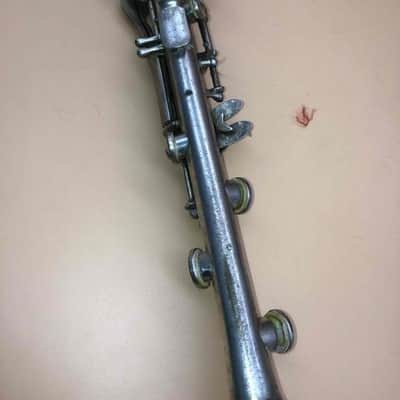 Henri La Vella American metal clarinet Silver image 5