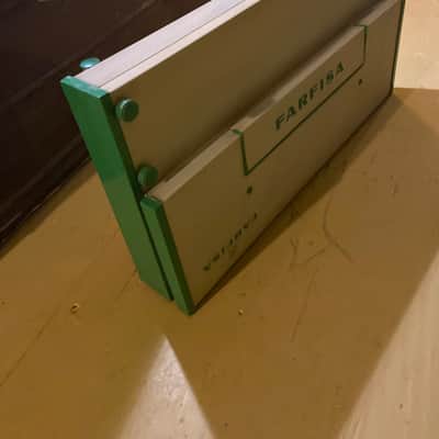 Farfisa Fast 3 Organ 1960 - White and green image 4