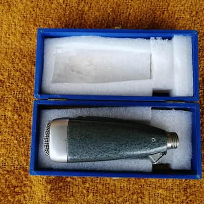 Sennheiser MD21 avec sa boîte en bois bleue d'origine image 8
