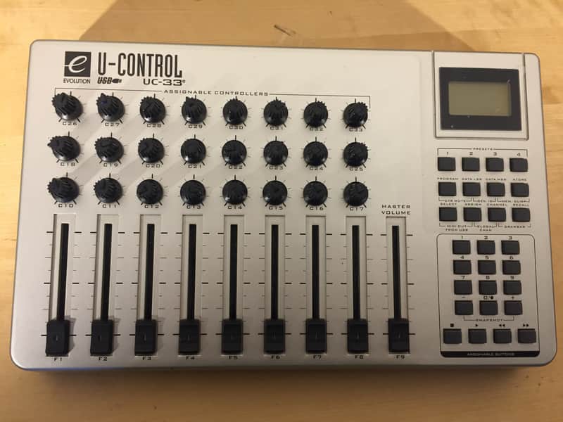 Evolution U-Control UC-33 Midi Controller + Overlays | Reverb