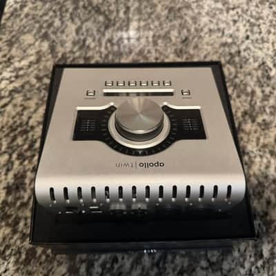 Universal Audio Apollo Twin DUO MKII Thunderbolt Audio Interface 2019 - Present - Dark Grey image 2