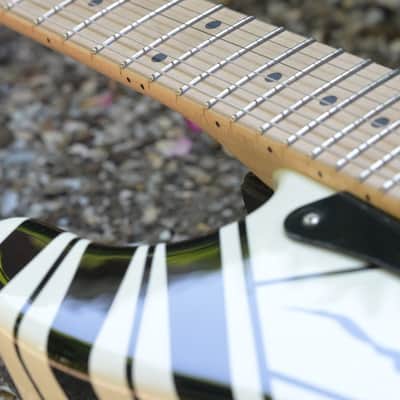 EVH Striped Series - White with Black Stripes image 10