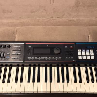 Roland Juno DS88 Synthesizer with Softcase image 3