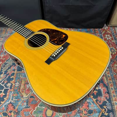 *Video* Martin HD-28E Retro Dreadnought with Fishman F1-Aura -  2013 image 7