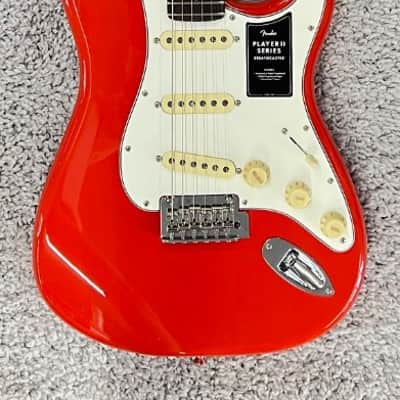 Fender Player II Stratocaster, Rosewood Fingerboard, Coral Red Finish  - MIM image 1