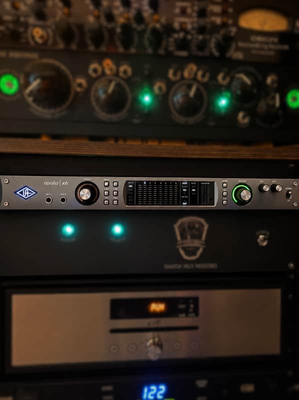 Universal Audio Apollo x6 Heritage Edition Thunderbolt 3 Audio Interface 2020 - Present - Gray image 1