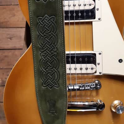 Levy's Celtic knot 2.5" suede strap green MS26CK image 2