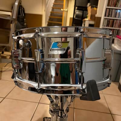 Ludwig No. 402 Supraphonic 6.5x14" 10-Lug Aluminum Snare Drum with Pointed Blue/Olive Badge 1969 - 1979 - Chrome-Plated image 1