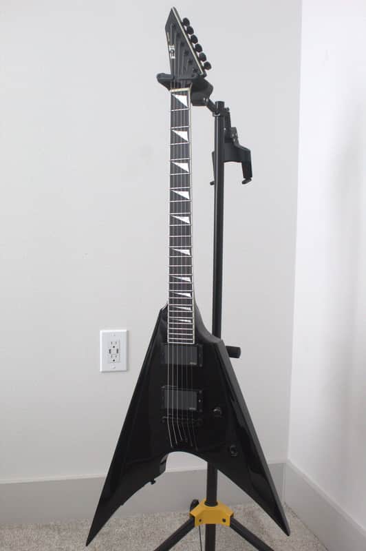ESP E-II Arrow NT Black 2023 with Case image 1