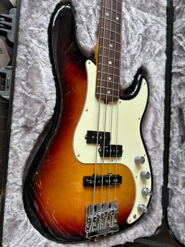 Fender American Ultra II Precision Bass with Roasted Maple Fretboard 2025 - Present - Aurora image 1