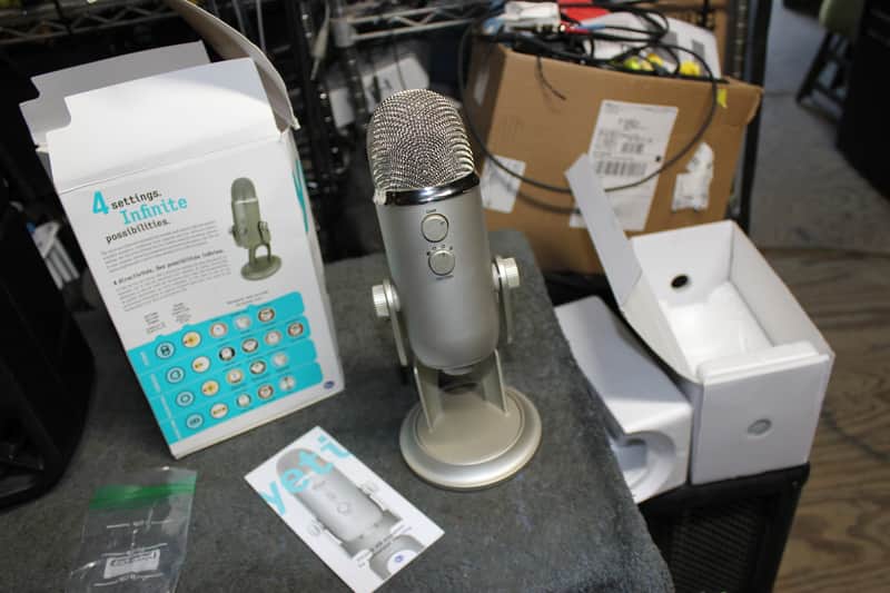 Yeti Blue/USB Mic with Stand and Box, Paperwork image 1