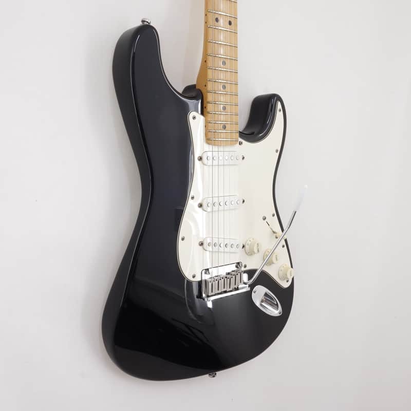 Fender American Standard Stratocaster MN 1996 (Black) + Hard Case