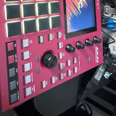 Akai MPC One + Standalone MIDI Sequencer 2023 - Present - Red Bild 4