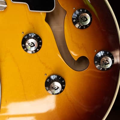 Guild Starfire SF-4 - Sunburst - 1979 image 7