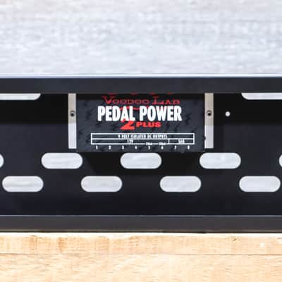 Voodoo Lab Dingbat Small with Pedal Power 2 Plus Pedalboard with Power Supply image 2