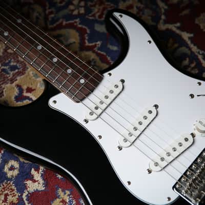 1992/93 Squier Japanese Stratocaster Black image 4