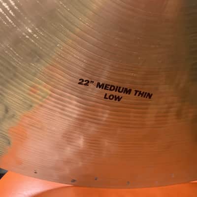 Zildjian 2391 grams 22 inch K Constantinople Medium Thin Low Ride Cymbal image 3