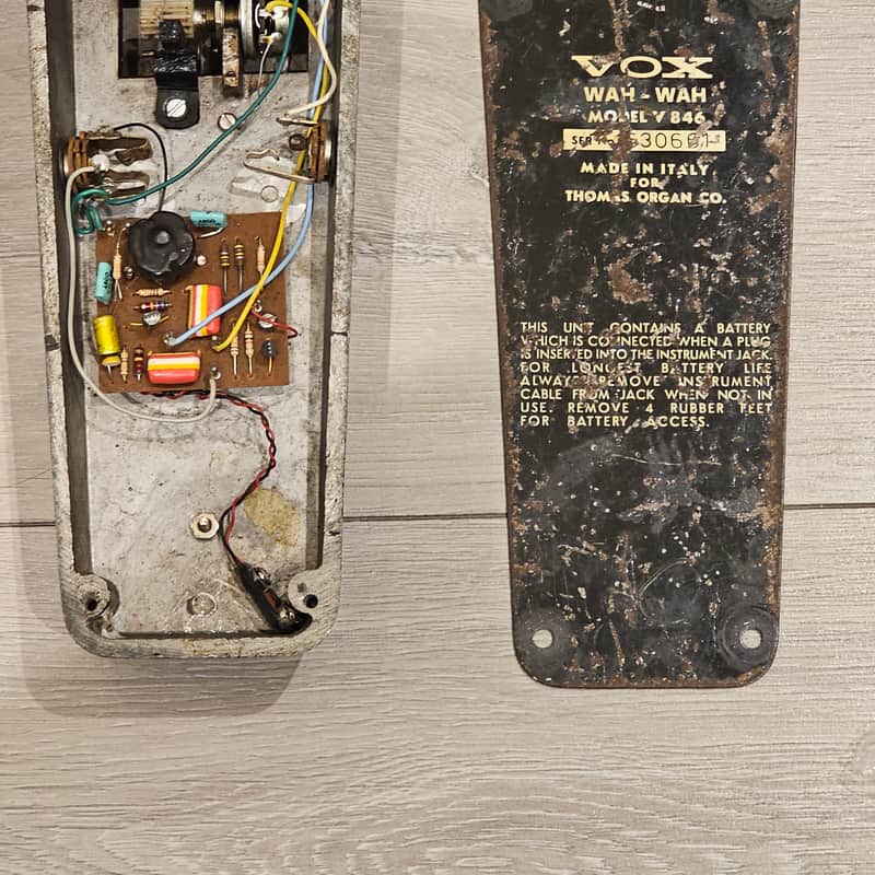 1968/1969 Vox V846 Black / Chrome