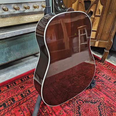 1996 Gibson Southern Jumbo Sunburst 1 of 3 made in 1996 image 8