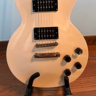 2009 Epiphone Les Paul Studio in Alpine White *Comes with Hard Case* image 6