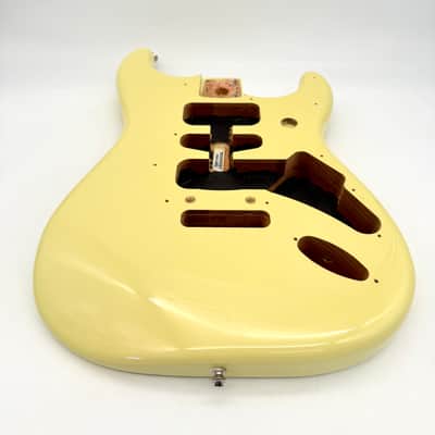 Fender Stratocaster Player II Alder Body Hialeah Mint/New 26011 image 5