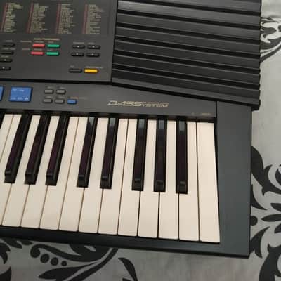 YAMAHA PSR-47 SYNTH KEYBOARD 1990 MIDI PROGRAMMED HARD CASE image 4