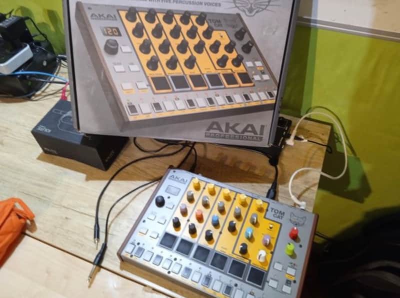 Akai Tom Cat Analog Drum Machine 2015 - Present - Yellow image 1