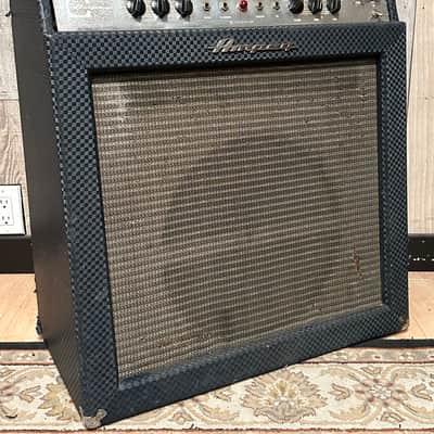 1960's Ampeg GS-15R Gemini VI 30-Watt 1x15" Guitar Combo, Great Driving Bluesy / Rock Tones, Such a Classic Vintage Sound ! image 2