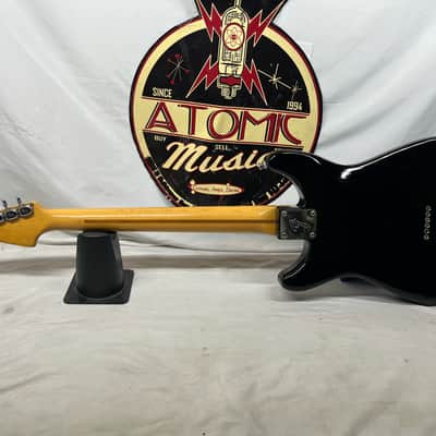 Fender Lead I 1 Doublecut Electric Guitar - Black with Case image 8