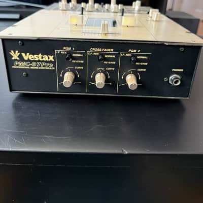 Vestax PMC-07 PRO 2 Channel DJ Mixer w Power Supply image 2