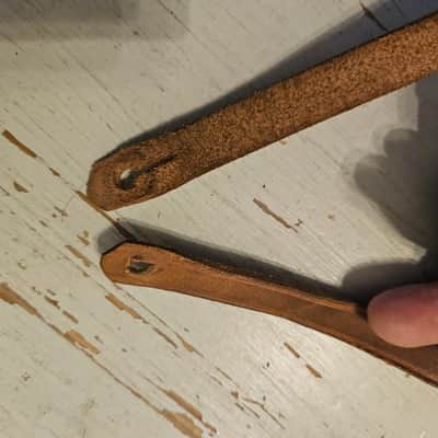 Gibson Vintage Leather Guitar Strap image 6
