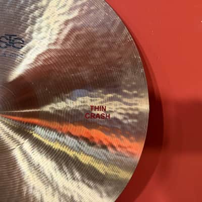 Paiste Formula 602 thin crash 18” cymbal VIDEO REVIEW image 3