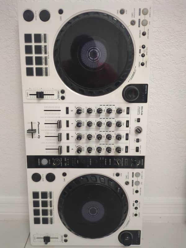 Pioneer DDJ-FLX6 DJ Controller 2020 - Present - White image 1