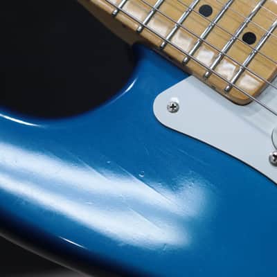 Fender '57 Vintage Stratocaster Re-issue Lake Placid Blue Electric Guitar w/Case image 15
