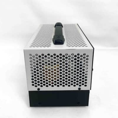 EVH 5150 III LBXII Compact 15-Watt Tube Guitar Head - White image 3
