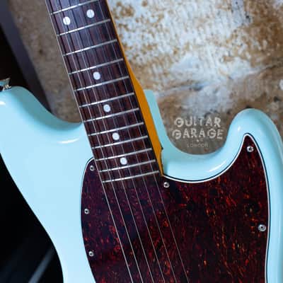 2006 Fender Japan Mustang 65 Vintage Reissue Daphne Blue Seymour Duncan humbucker offset guitar CIJ image 7