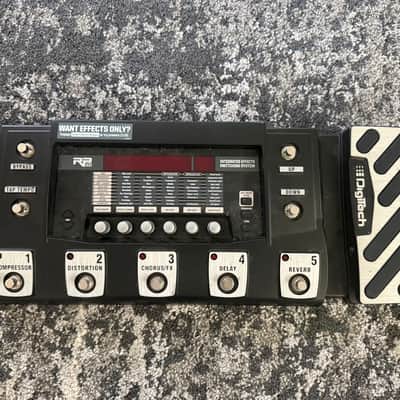 Digitech RP500 Multi-Effects Switching System & USB Recording
