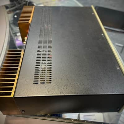 conrad-johnson MF 2100 Power Amplifier - Fully Restored / Recapped (Original Box - New Price) image 3