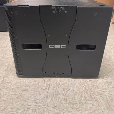 QSC KLA181 1,000W Active Powered Subwoofer – Excellent Condition image 2