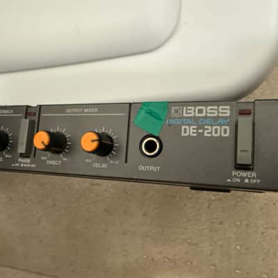 Boss DE-200 Digital Delay | Reverb