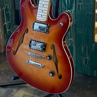 Squier Affinity Starcaster Deluxe HH Semi-Hollow Electric Guitar Sienna Sunburst image 2