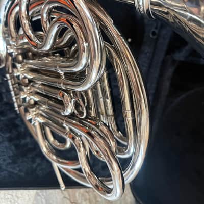 Silver  Double French Horn with case and mouthpiece image 5
