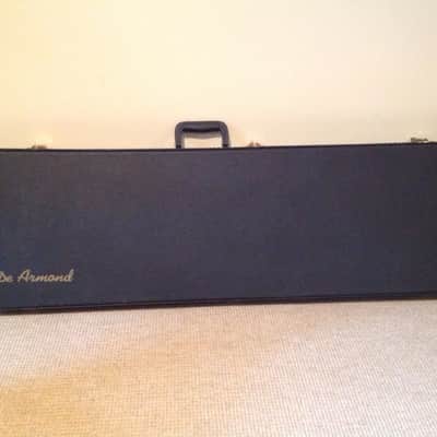 DeArmond by Guild Pilot Pro V 5-string Bass 2007 Polar White image 6