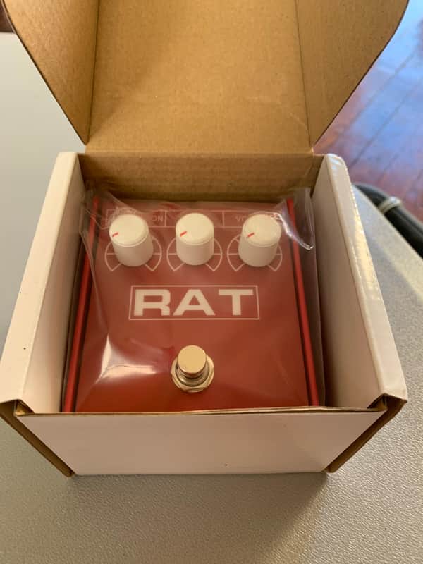 ProCo Rat 2 Limited Edition Guitar Center Exclusive Red 2026 - Red image 1