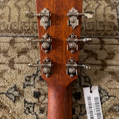 Eastman E1OOSS-SB Slope Shoulder OO-Style Acoustic Guitar w/ Gig Bag & Free Pro Setup image 13