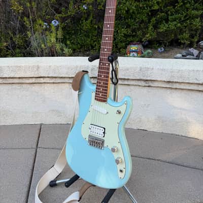 Fender Duo-Sonic HS - Daphne Blue - Pau Ferro - Custom Electronics - 2020 image 1