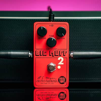 Electro Harmonix Big Muff Pi 2 Fuzz Pedal - Red image 5
